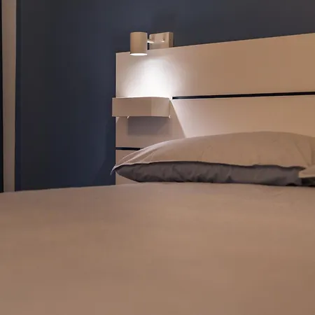 Super Comfort Pisino Street Apartment