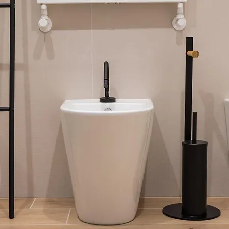 Super Comfort Pisino Street Rom