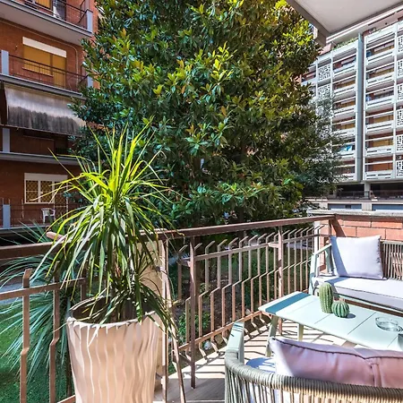 Super Comfort Pisino Street